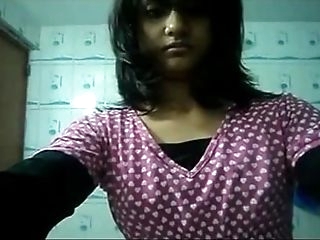 Indian Girl Made Vid In Shower